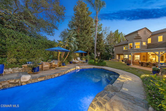 1732 Crooked Trail Place, Westlake Village CA: https://media.crmls.org/mediaz/034cea4e-ad4a-4021-b09e-3ff373275f15.jpg