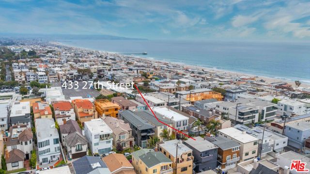 433 27th Street, Manhattan Beach, California 90266, 4 Bedrooms Bedrooms, ,3 BathroomsBathrooms,Residential,Sold,27th,24417323