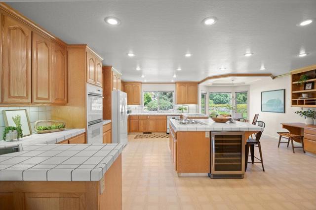 2130 Louis Holstrom Drive, Morgan Hill CA: https://media.crmls.org/mediaz/034e52b1-93a9-4aa5-b76e-e50622788d8d.jpg