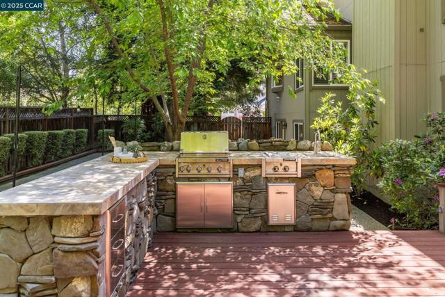 210 Still Creek Rd, Danville CA: https://media.crmls.org/mediaz/034ef2a0-2ef4-4cf4-beec-78c6bb73748e.jpg