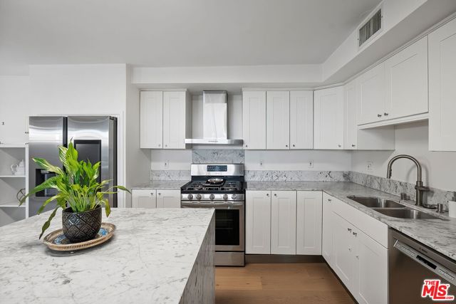 9950 Durant Drive, 504 photo 6