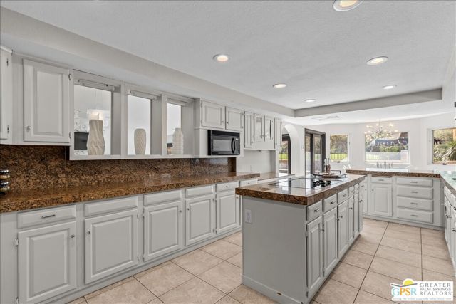 5365 E Cherry Hills Drive, Palm Springs CA: https://media.crmls.org/mediaz/035110a1-d3c1-4808-a381-763fe33d36f4.jpg