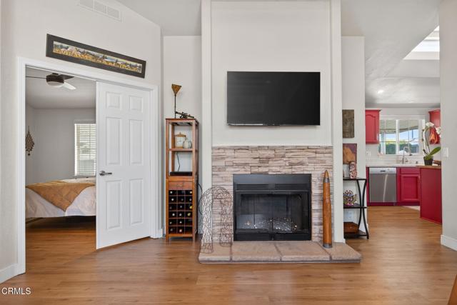 Detail Gallery Image 15 of 61 For 1215 Anchors Way Drive #75,  Ventura,  CA 93001 - 2 Beds | 2 Baths