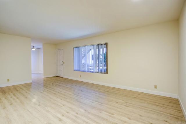 Image 3 of 11 For 3147 Jefferson Street 3
