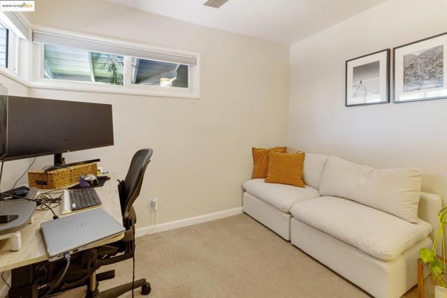 2041 Hidden Valley Dr, Santa Rosa CA: https://media.crmls.org/mediaz/03531bc2-4e61-472a-b8ee-148353de3673.jpg