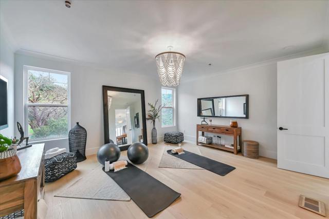 Image 32 of 71 For 10225 Cinnabar Hills Road