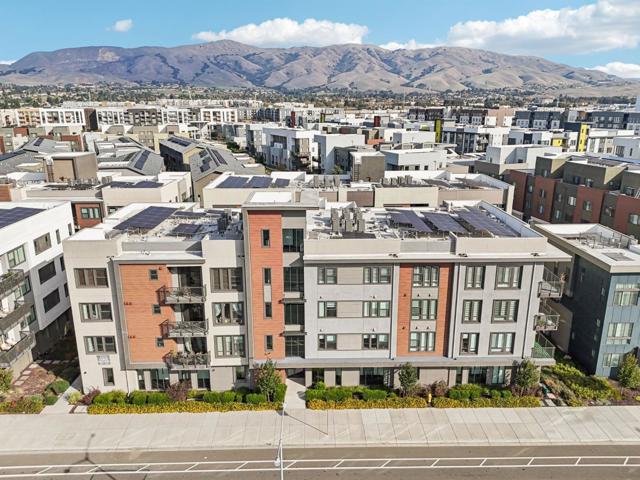 45058 Fremont Boulevard, Fremont CA: https://media.crmls.org/mediaz/035358f2-1578-4722-9b6d-7acd6d897fa8.jpg