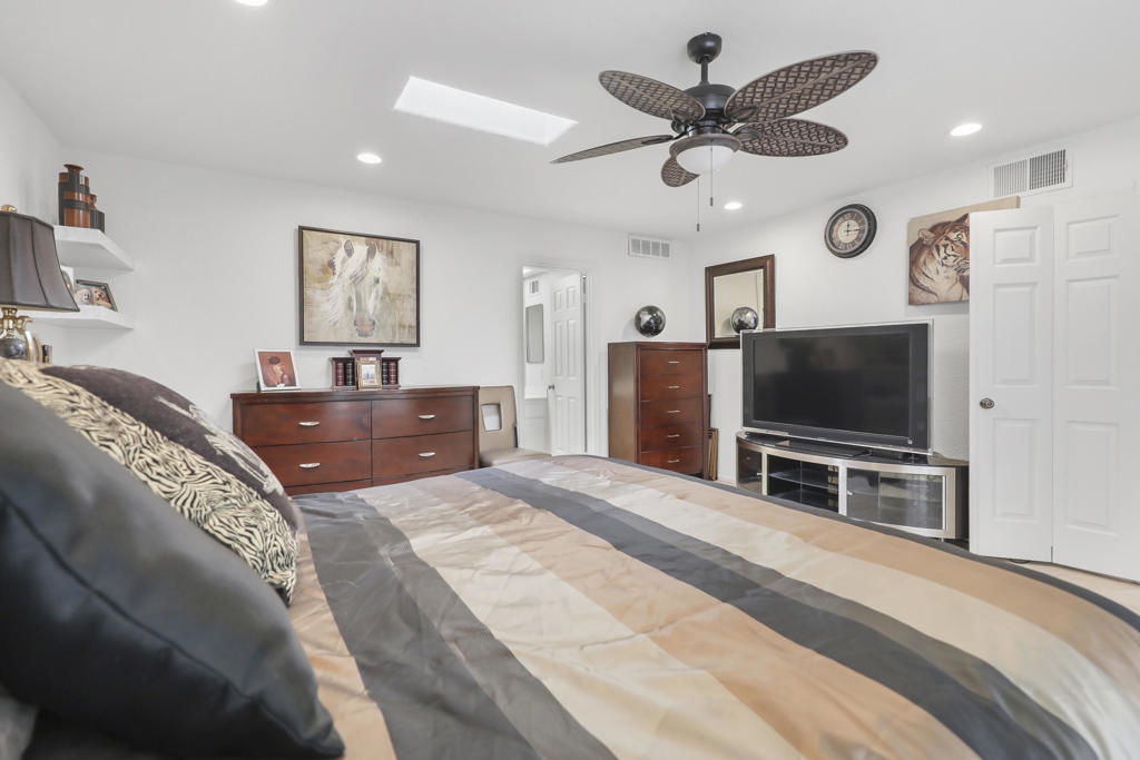 MLS #219135722DA image #18