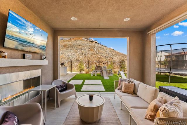 Image 36 of 51 For 1567 Corte Botanicas