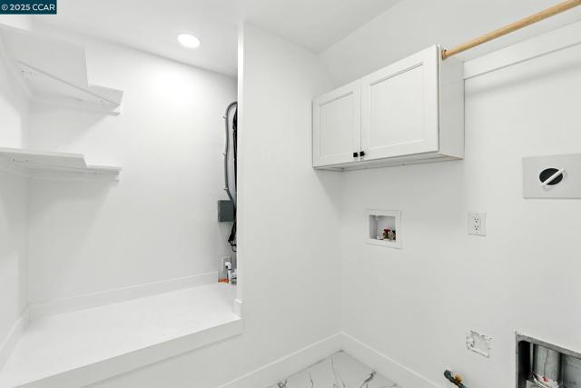 1717 Springbrook Rd, Lafayette CA: https://media.crmls.org/mediaz/03566dc3-8569-420f-b708-8df590fff2d4.jpg