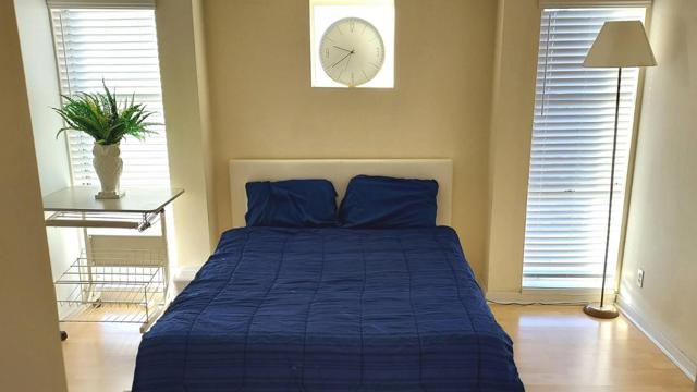 97 E Saint James Street, San Jose CA: https://media.crmls.org/mediaz/0356aac4-50aa-4493-b294-dbbba29ddb83.jpg