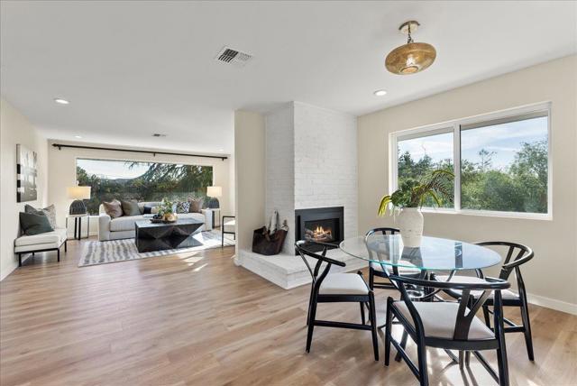 3400 Haas Drive, Aptos CA: https://media.crmls.org/mediaz/03574962-0954-4c3d-b51b-770baff7ea9f.jpg
