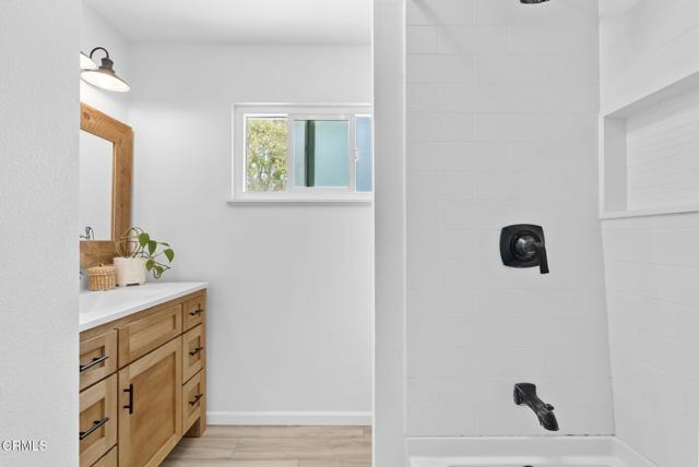5490 Hunter Street, Ventura CA: https://media.crmls.org/mediaz/0357f203-9d27-43e3-8251-17a4ba64efb3.jpg