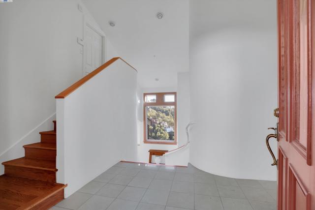 Image 15 of 52 For 7001 Elverton Dr