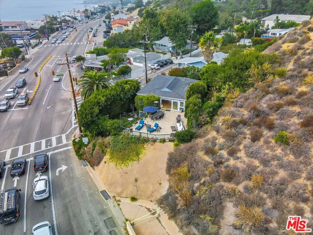 3966 Las Flores Canyon Road photo 49