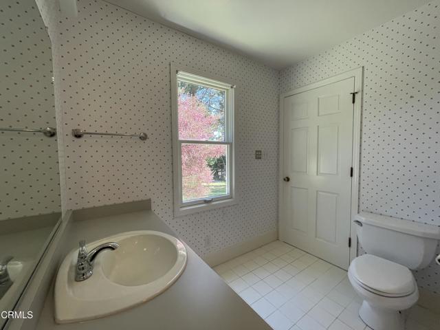 45300 Headlands Drive, Mendocino CA: https://media.crmls.org/mediaz/035863cd-cdac-4725-af9d-3449c1576be0.jpg