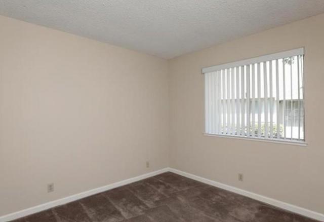 2292 Warfield, San Jose CA: https://media.crmls.org/mediaz/03594e98-0793-4b1c-9aec-a0d6adb68744.jpg