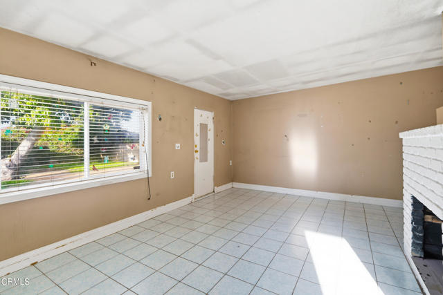 Detail Gallery Image 20 of 27 For 255 Douglas Ave, Oxnard,  CA 93030 - 2 Beds | 1 Baths