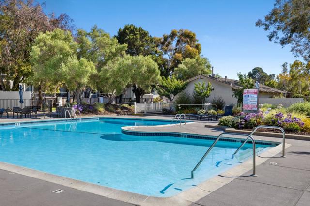 464 Fathom Drive, San Mateo CA: https://media.crmls.org/mediaz/035a229c-5077-4c44-8436-048241833576.jpg