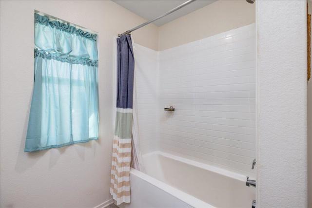 36-Bathroom