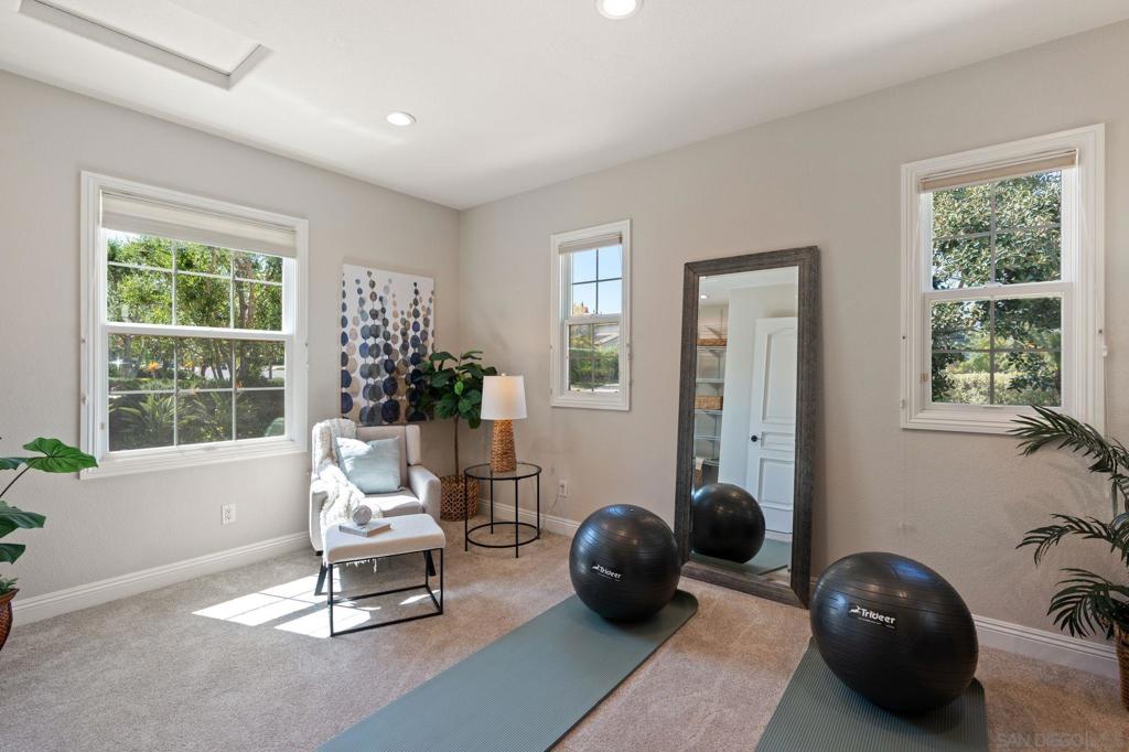 MLS #250037748SD image #12