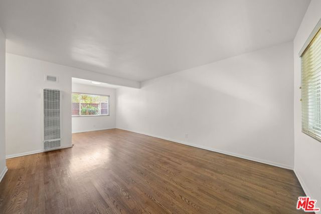 1517 Harvard Street, 3 photo 5
