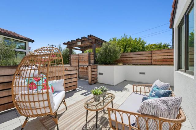 1850 El Camino Real, Santa Clara CA: https://media.crmls.org/mediaz/035adc02-1202-43ce-bacf-e0cf27c99afc.jpg