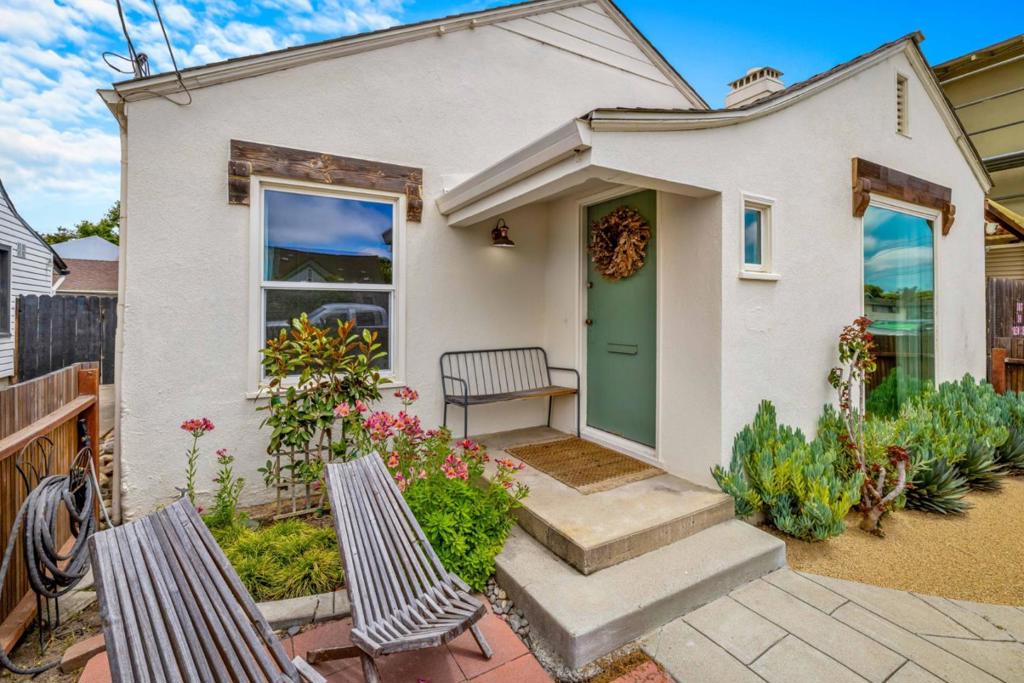255 Katherine Avenue