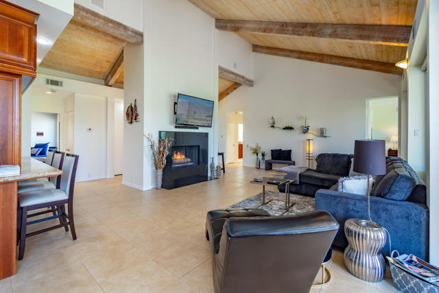 628 Hospitality Drive, Rancho Mirage CA: https://media.crmls.org/mediaz/035e720b-2d28-4286-a74d-0b6288d3372c.jpg
