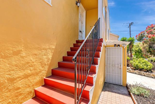 604 Key Boulevard, Richmond CA: https://media.crmls.org/mediaz/035eae3a-369e-4aa5-829e-08fdd973da4a.jpg