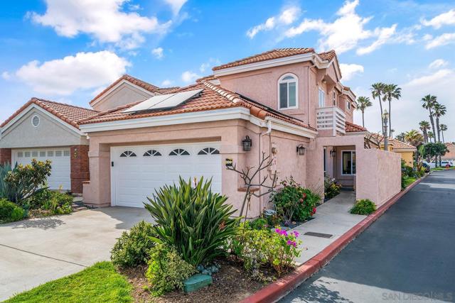100 Tunapuna Lane, Coronado CA: https://media.crmls.org/mediaz/035f33b4-d887-43db-bb5c-94df0c75f01a.jpg