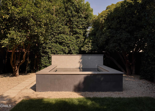 Detail Gallery Image 44 of 44 For 12406 La Maida St, Los Angeles,  CA 91607 - 3 Beds | 2 Baths