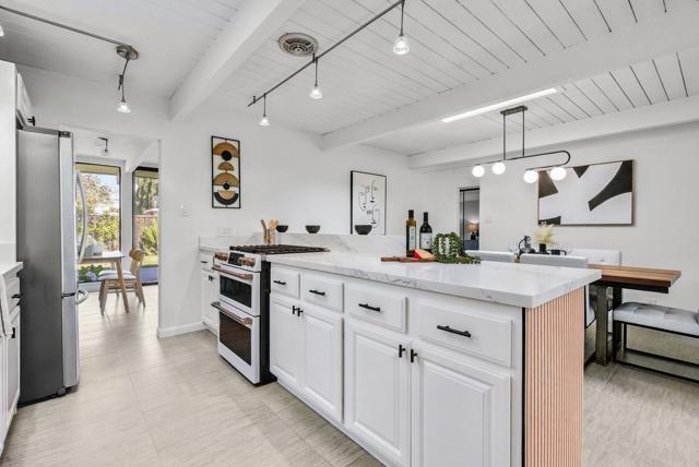 938 Ferngrove Drive, Cupertino CA: https://media.crmls.org/mediaz/0362c472-05fc-44e3-882a-7cd46b8758e0.jpg
