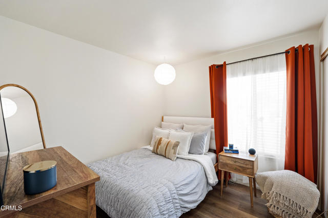 Detail Gallery Image 16 of 35 For 2020 Ironbark Dr, Oxnard,  CA 93036 - 4 Beds | 2 Baths