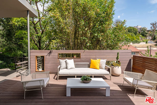 1855 Redcliff Street, Los Angeles CA: https://media.crmls.org/mediaz/0363f80a-6f04-4d23-bbc4-2dc926ba6016.jpg