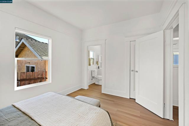 Image 31 of 58 For 456 4th St  