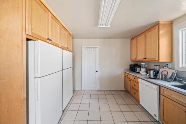 551 Washington Street, Santa Clara CA: https://media.crmls.org/mediaz/03644ab9-7eb1-4e4e-af21-effc9b4daae8.jpg
