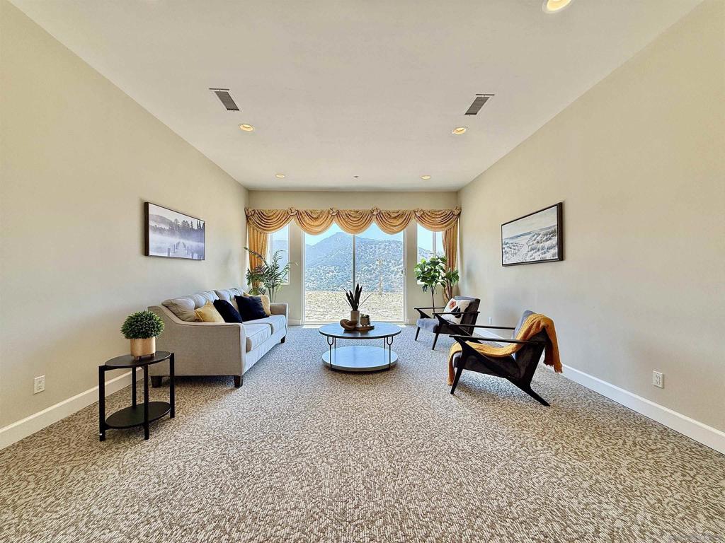 MLS #250028419SD image #10