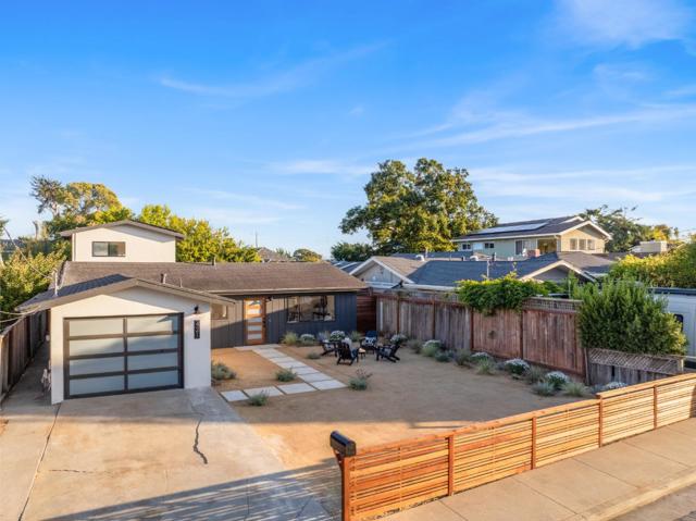 421 Oxford Way, Santa Cruz CA: https://media.crmls.org/mediaz/0365dabd-6f3a-4f0d-b9e6-735a973d7b34.jpg