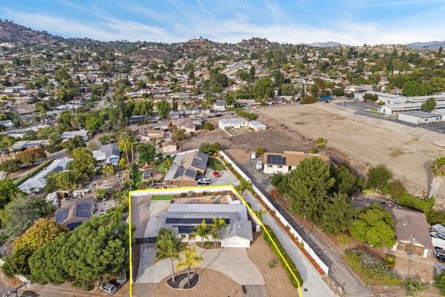 10190 Madrid Way, Spring Valley CA: https://media.crmls.org/mediaz/0365e7c3-a301-480e-a69a-fea5eb0f6706.jpg
