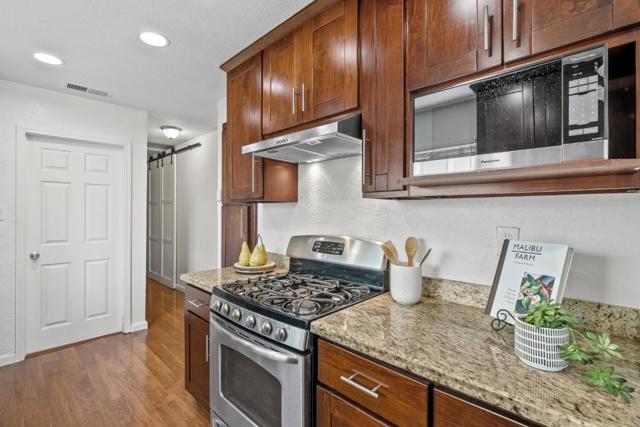 Image 11 of 37 For 481 18th Street