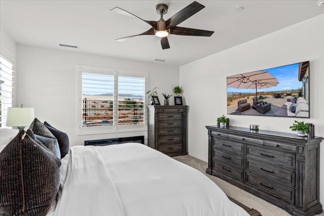 42940 Ascona Lane, Indio CA: https://media.crmls.org/mediaz/03679635-0307-49c3-8dd2-65c85e48fea6.jpg