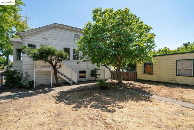 1239 Carleton St, Berkeley CA: https://media.crmls.org/mediaz/0368c0ba-a22e-4f34-b862-cb9bc67af597.jpg