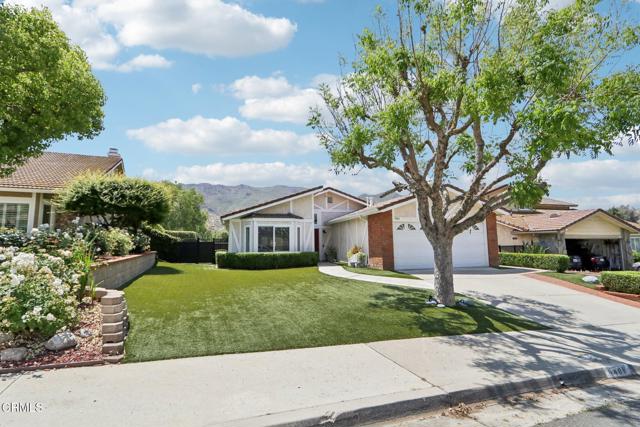5406 luis Drive, Agoura Hills CA: https://media.crmls.org/mediaz/03696253-d553-4c75-a075-fe13d7e3f4a2.jpg