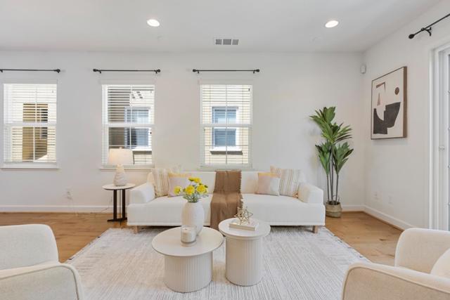 211 Okeefe Way, Mountain View CA: https://media.crmls.org/mediaz/0369dbc7-da30-4391-a084-04c5f03ff363.jpg