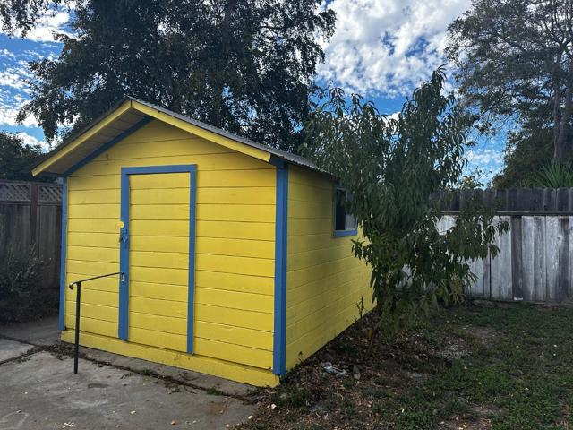 563 Argos Circle, Watsonville CA: https://media.crmls.org/mediaz/0369fafa-52b5-4ecc-8b42-bfe50cd9b7fe.jpg