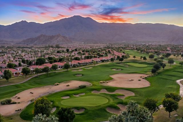 80935 Weiskopf, La Quinta CA: https://media.crmls.org/mediaz/036a4cbb-59f2-42e2-90d0-938daf8f7054.jpg