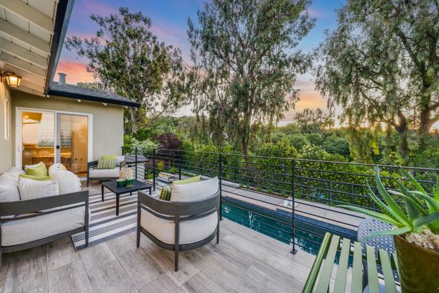 1455 Redwood Drive, Los Altos CA: https://media.crmls.org/mediaz/036afbe9-ee9c-4c0c-a36c-ec7d840fd599.jpg