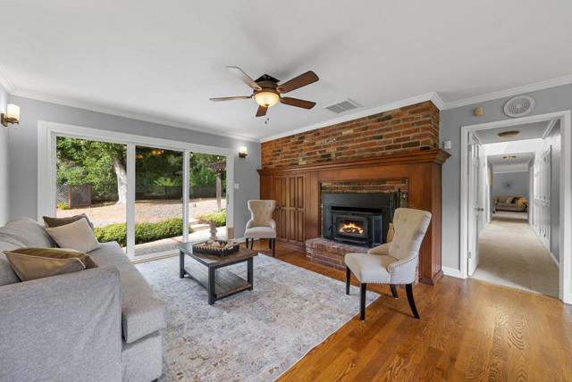 18301 Idylwild Road, Los Gatos CA: https://media.crmls.org/mediaz/036b51fa-fa4a-4574-b9bc-ff69484e595f.jpg