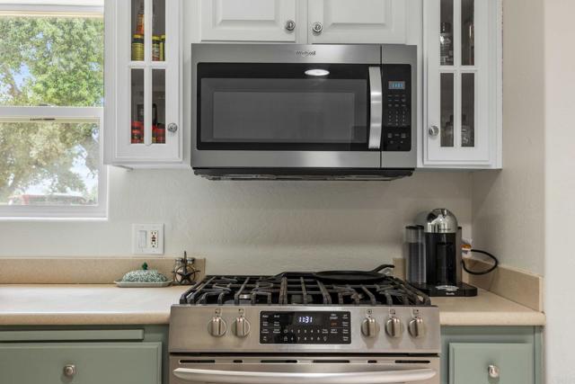 30578 Chihuahua Valley Road, Warner Springs CA: https://media.crmls.org/mediaz/036b5688-d05c-4bdc-8a62-aeffa7f2d820.jpg